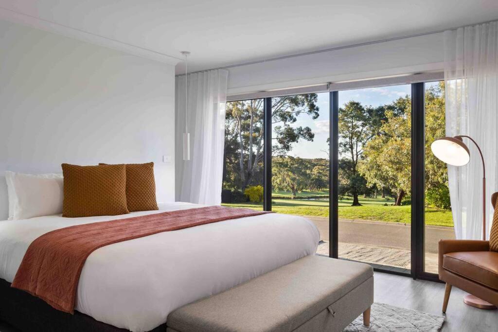 Izzys Retreat * Creswick